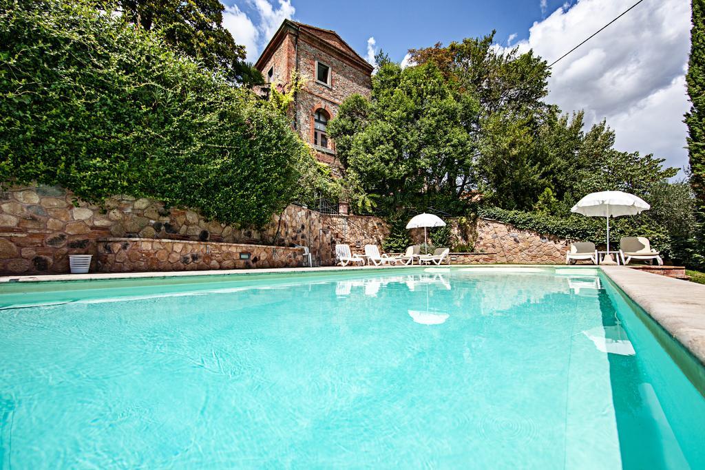 Fonte Del Castagno Aparthotel