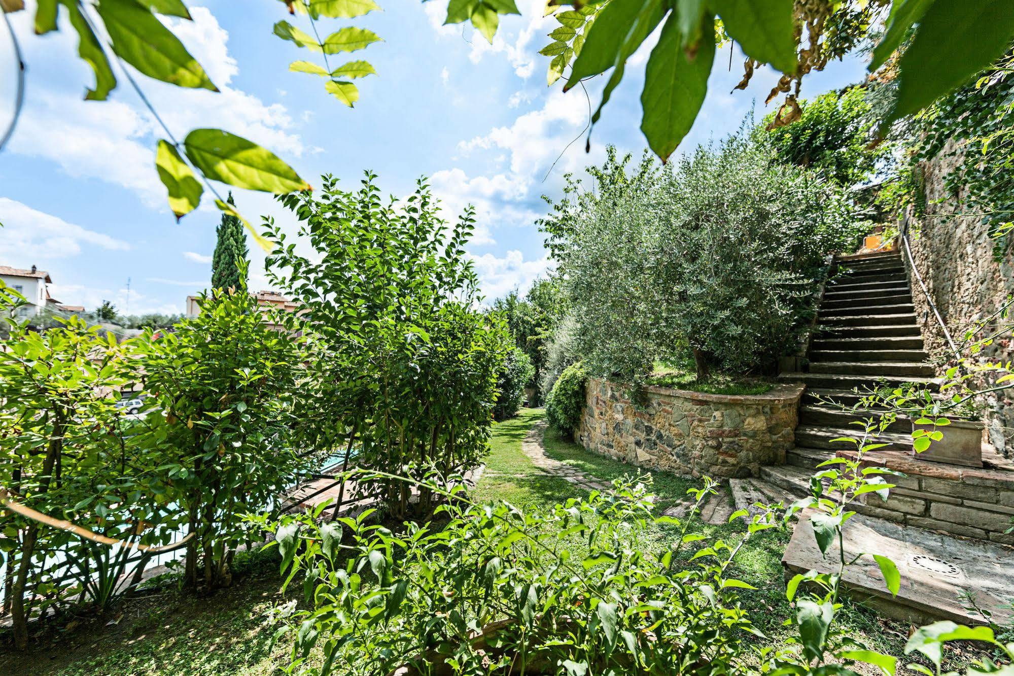 Fonte Del Castagno Aparthotel Sinalunga