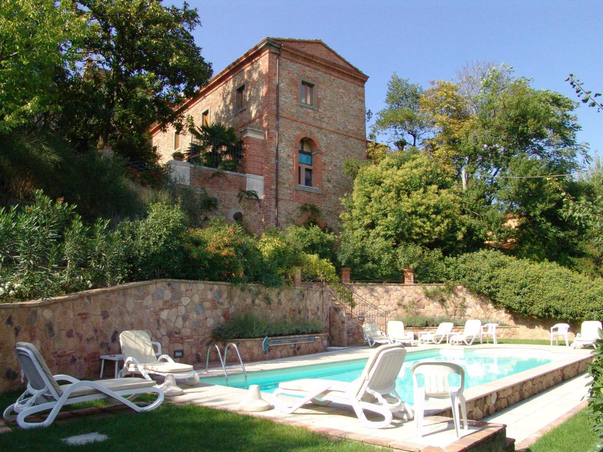 Fonte Del Castagno Aparthotel *