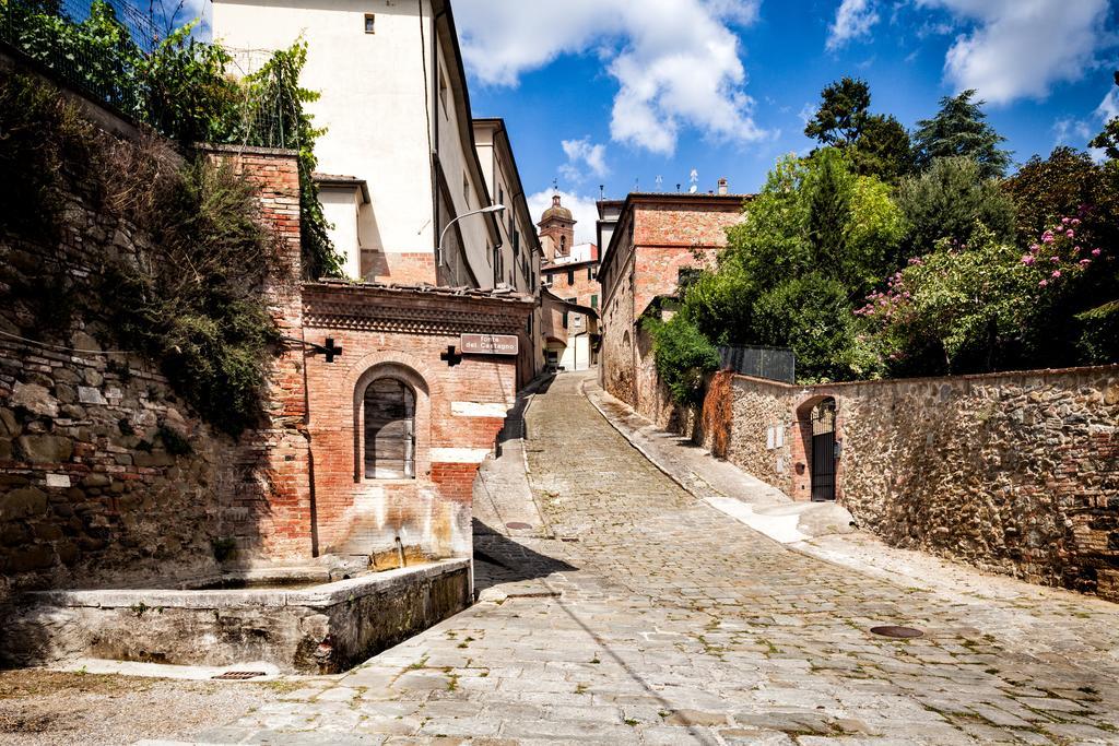 Fonte Del Castagno Sinalunga