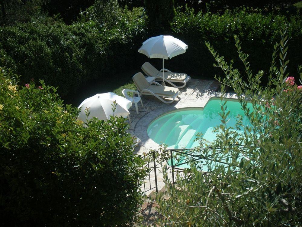 Fonte Del Castagno *