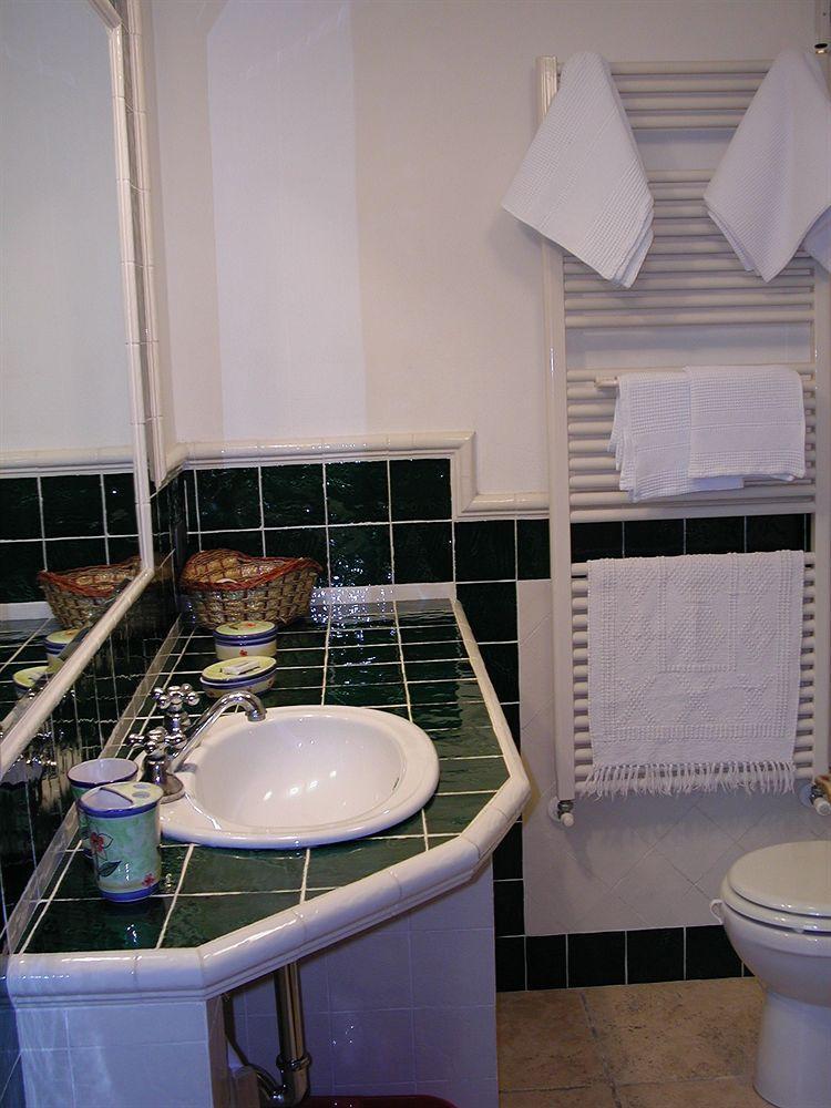 Fonte Del Castagno Aparthotel