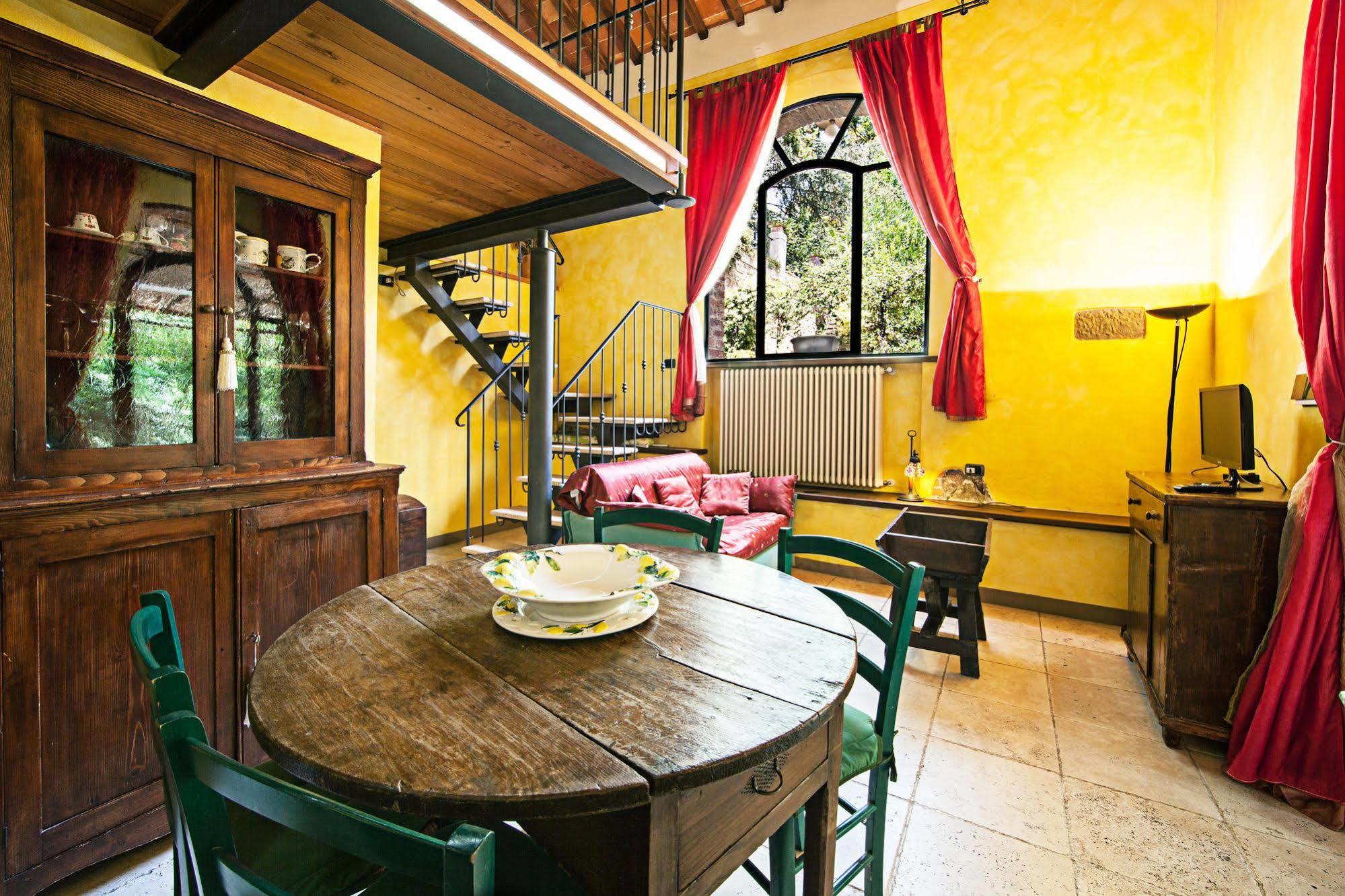 Fonte Del Castagno Aparthotel *