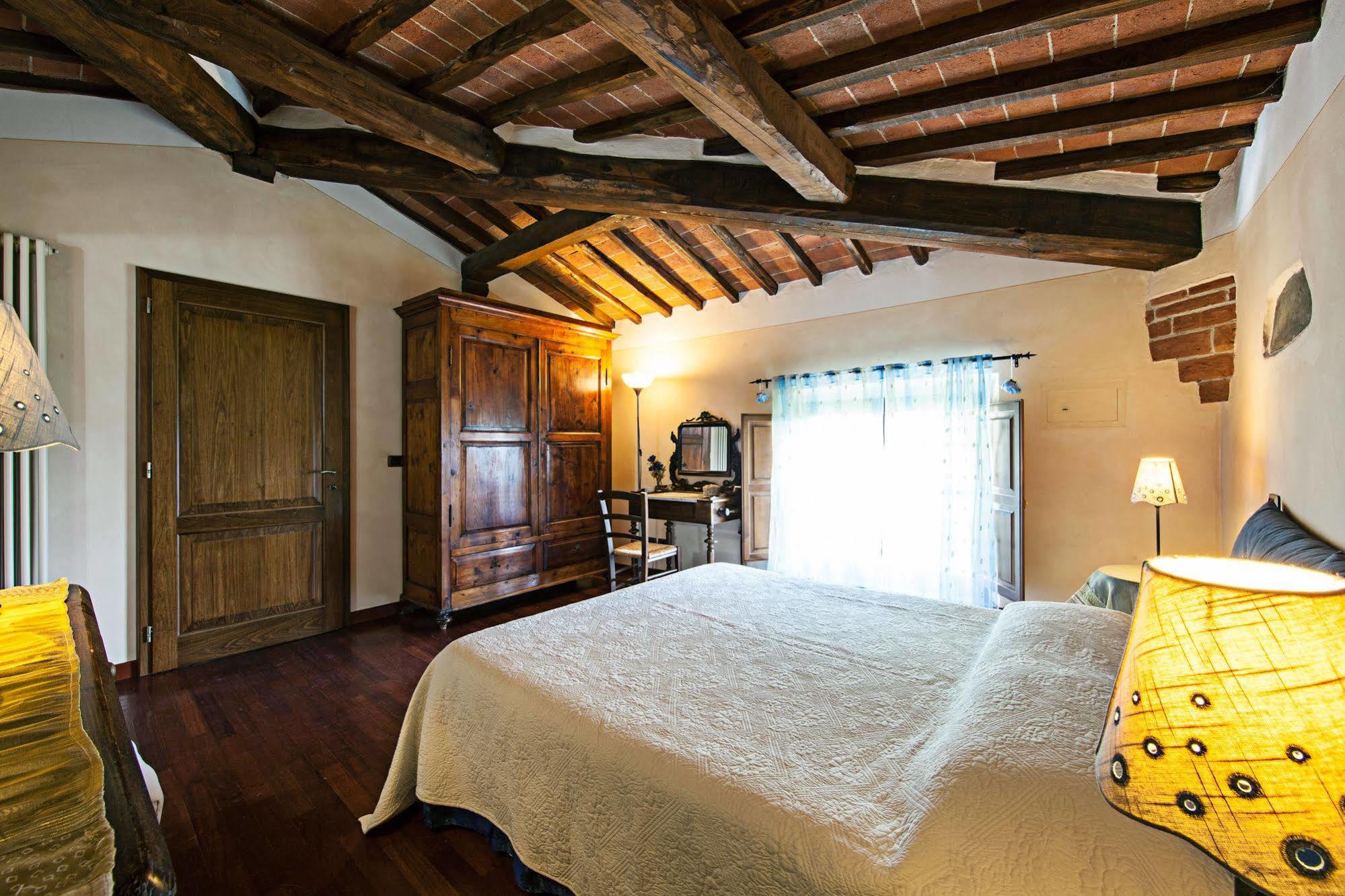 Aparthotel Fonte Del Castagno Sinalunga