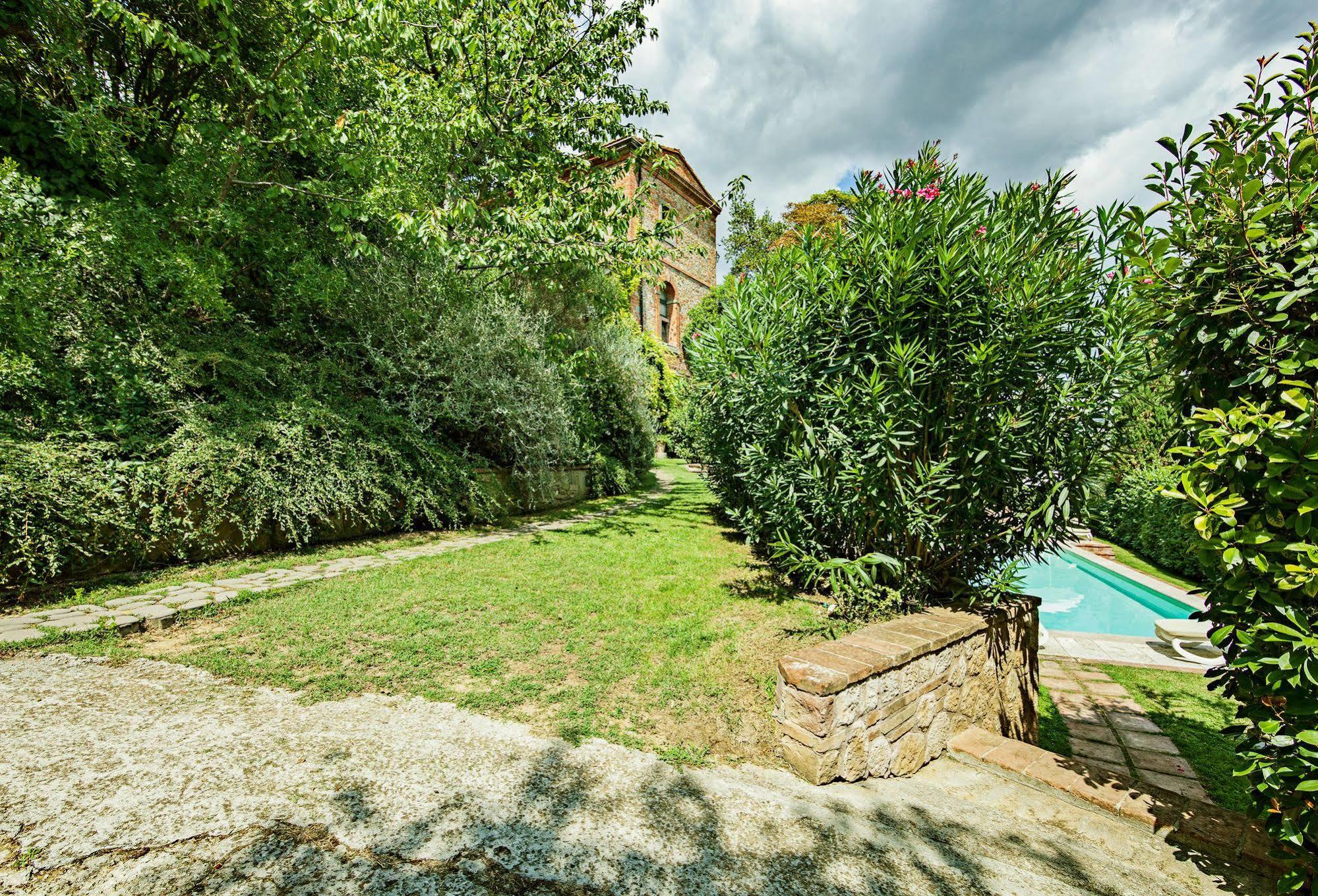Fonte Del Castagno *